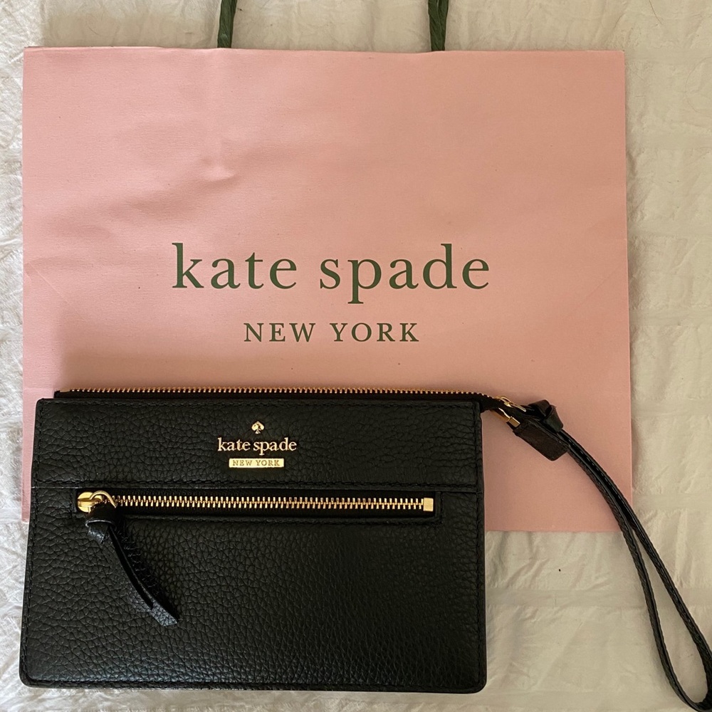 BRAND NEW KATE ♠️ WRISTLET